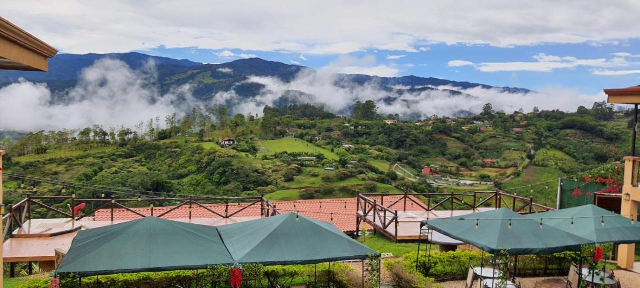 Paraiso Orocay Lodge Buitenkant foto
