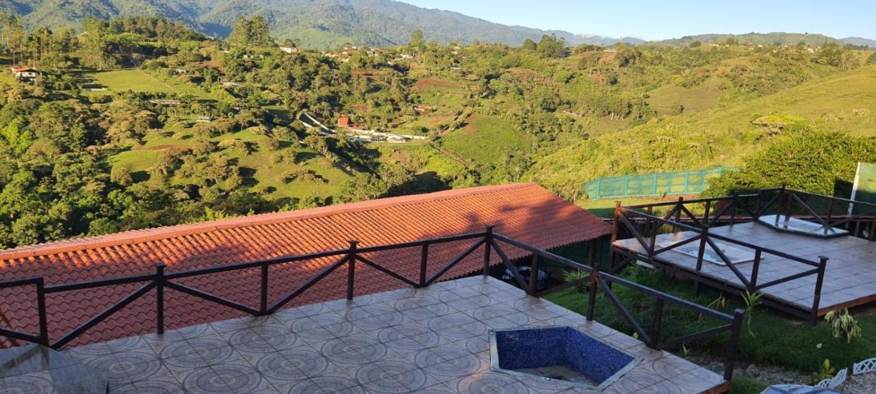 Paraiso Orocay Lodge Buitenkant foto
