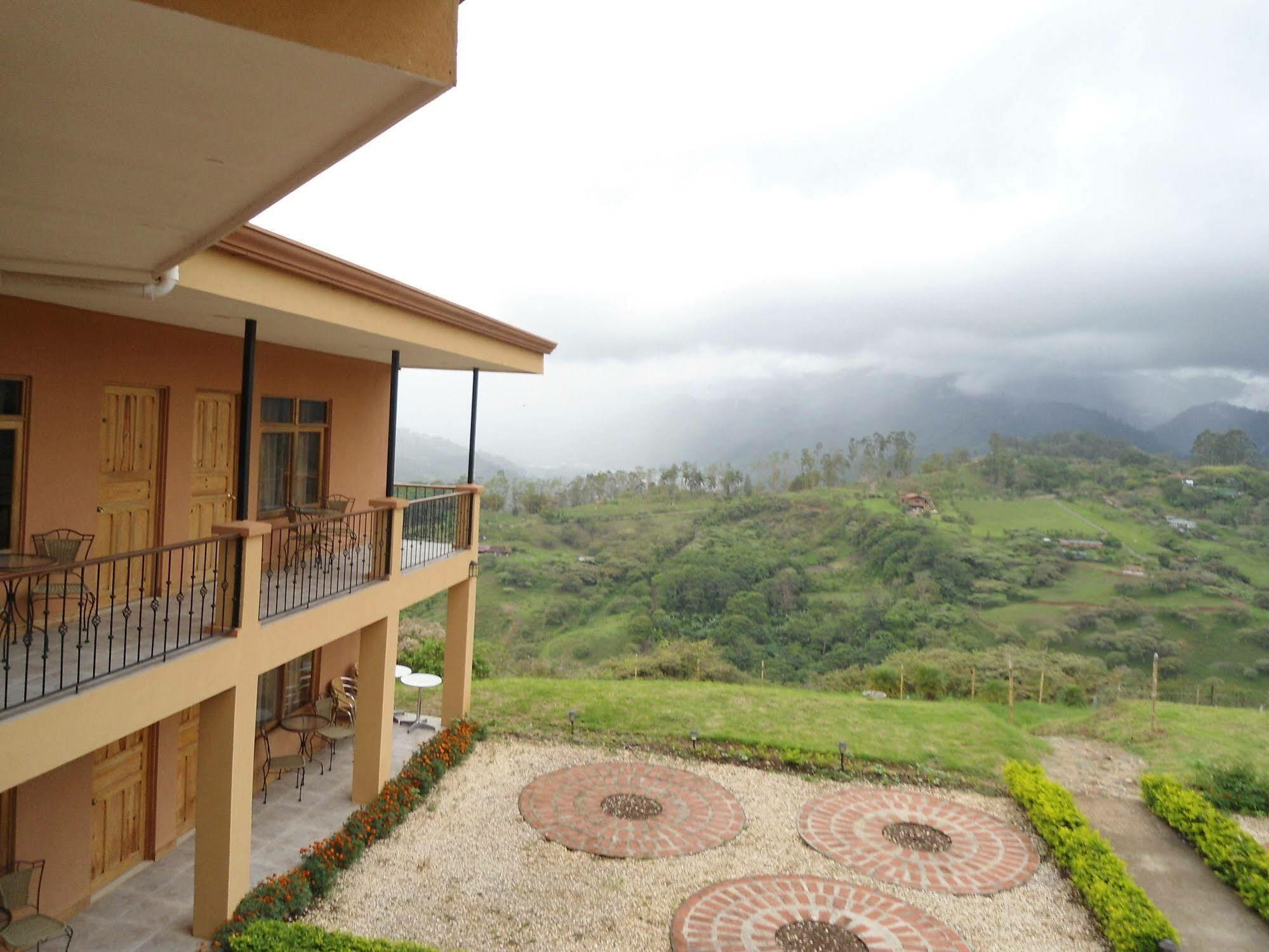 Paraiso Orocay Lodge Buitenkant foto